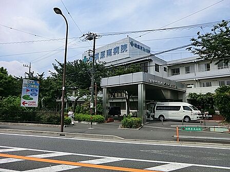 相模原南病院 2600m 一般内科外来および高齢者の入院施設として、地域の皆様に愛される病院を目指しています。