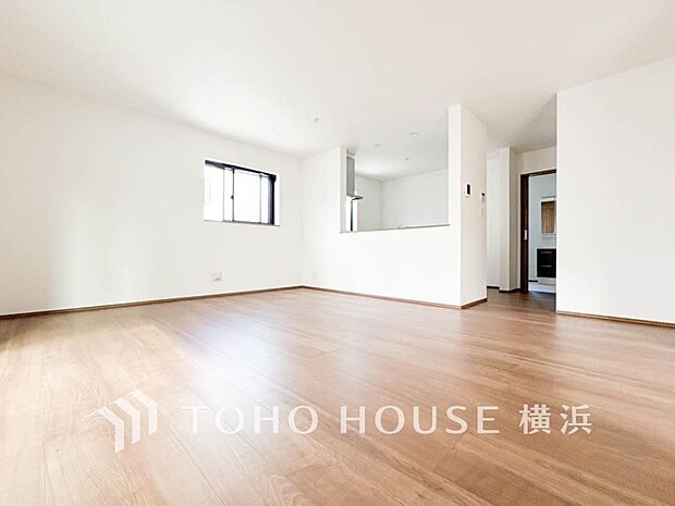 集いの場、憩いの場としての快適性を求めたやすらぎの空間です。