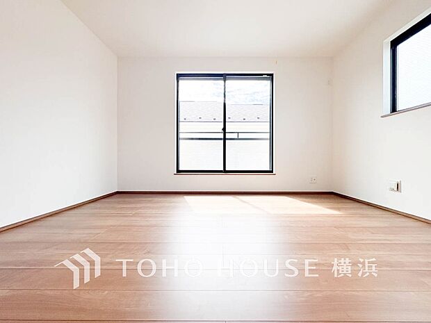 穏やかな寛ぎを届ける上質仕様のお部屋。自分時間を充実させながら心豊かにできるプライベート空間。