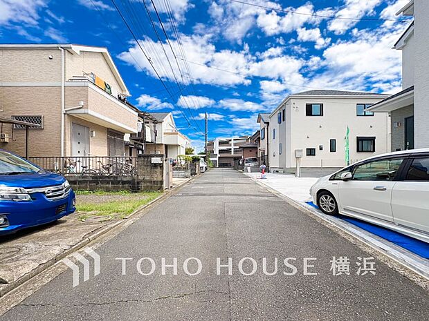 生活利便に優れた住環境に立地し、ゆとりある生活が送れます。