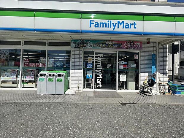 ファミリーマート金沢柳町店 240m ちょっとした買い物や支払い、ATMなど近くにあると何かと便利なコンビニエンスストア。