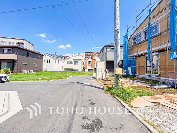 穏やかな住環境で子育てファミリーにもおすすめです。（2026年9月撮影）