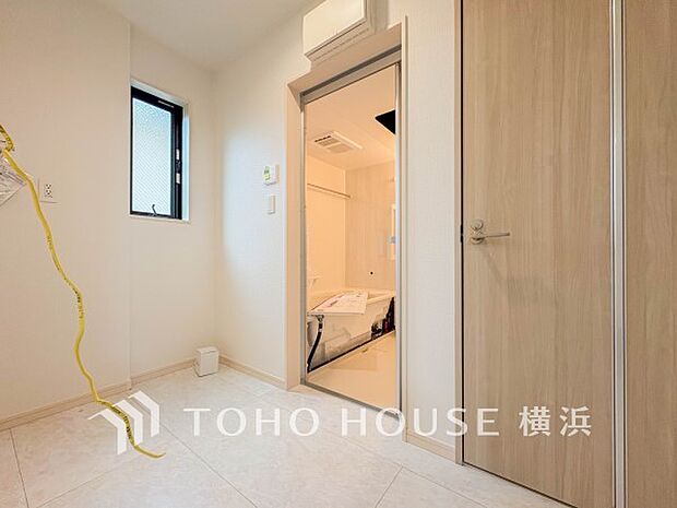 一日の始まりと終わりを心地よく演出してくれる、多彩な機能が備えられたパウダールーム。