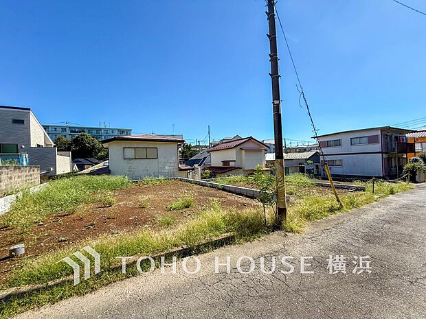 良質な環境に暮らす永住の邸がここに誕生します。(2026年10月撮影)
