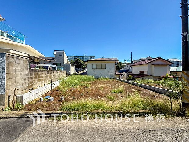 美しい街並みと穏やかな住環境でやすらぎの暮らしを叶えます。(2026年10月撮影)