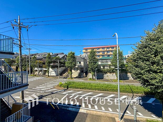 爽やかな風を感じ、暖かな光を浴びて、快適な暮らしをここから。(2026年10月撮影)