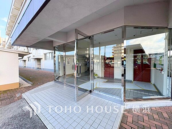 エントランスを拡大表示