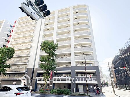 時間のゆとりと空間、爽やかな陽光がもたらす光と風を贅沢なまでに感じる暮らしが始まります。