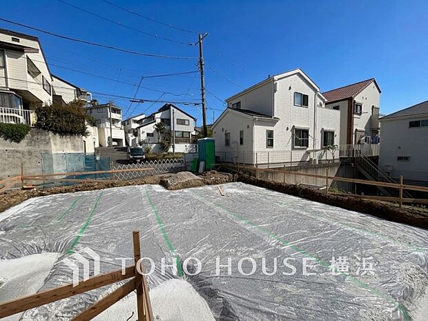 吹き渡る風が心地良い爽やかな住環境。是非一度現地をご覧ください。(2026年10月撮影)