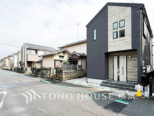 生活利便に優れた住環境に立地し、ゆとりある生活が送れます。