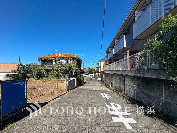 駅やお買物、教育施設が徒歩圏に揃う便利な住環境で永住の地に相応しい立地です。