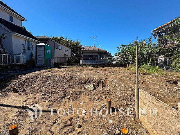 快適さや豊かさはもちろん、未来まで考えた家造りをテーマに建築されます。(2026年10月撮影)