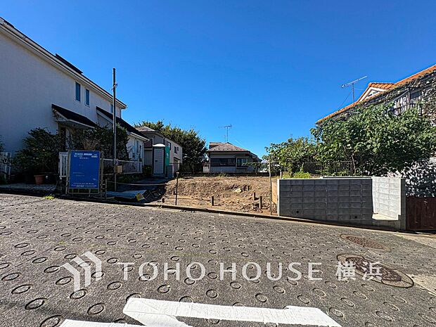 穏やかな住環境で子育てファミリーにもおすすめです。(2026年10月撮影)