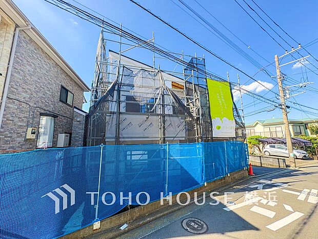 表現された空間は豊かな光と風を纏い、暮らしの時間を豊かにしてくれます。（2026年10月撮影）
