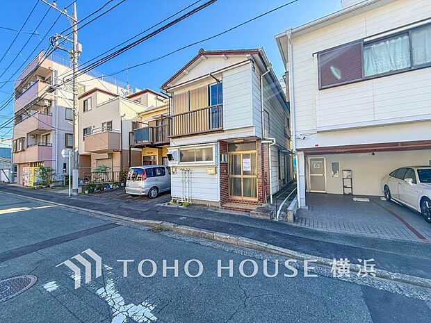 良質な環境に暮らす永住の邸がここに誕生します。（2026年10月撮影）