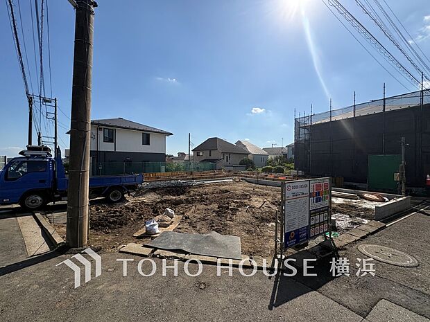四季折々の変化を楽しめる心地よい場所となりそうなロケーションです。(2026年10月撮影)