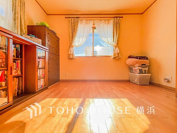 子供部屋や書斎にちょうどよい広さになっています。自分時間を快適に過ごすプライベートルーム。