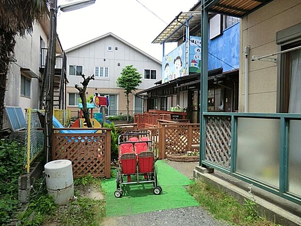 長津田保育の家　850m　生後3カ月のお子様からを受け入れ対象としている保育園。働くご両親の強い味方です。 