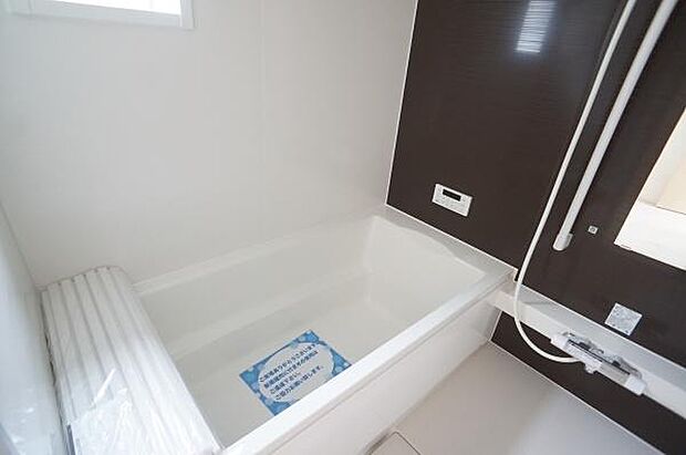 一坪タイプのユニットバス。