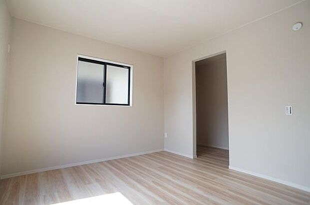 WIC付洋室8,5帖。