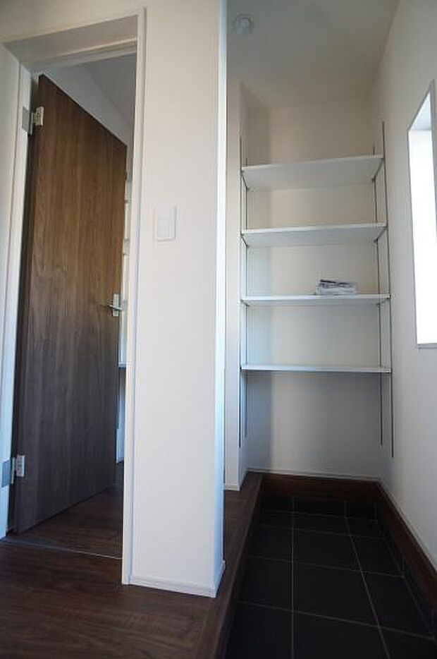 ホールからも出し入れできるＳＩＣ。