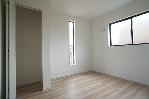 唯一の離れ間で、客間としての役割も。