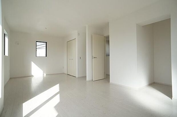 2階、洋室9，3＋5，3帖。