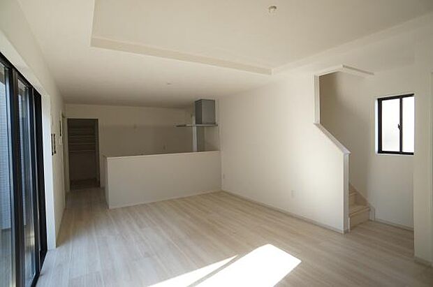 ご家族を身近に感じるリビングイン階段。