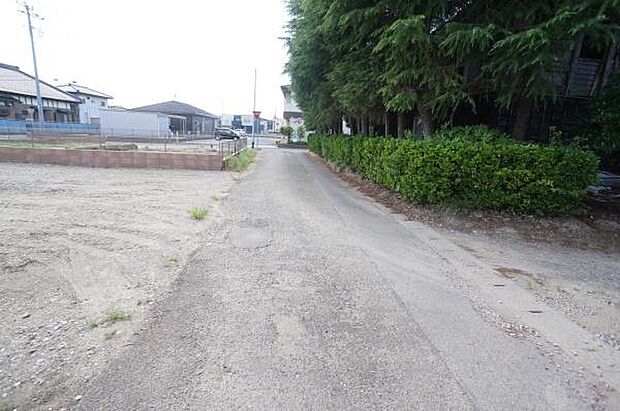 北西側4ｍ公道に接道。