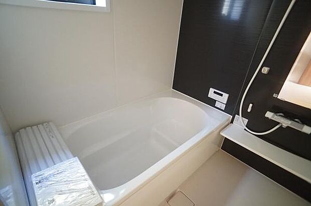 一坪タイプのユニットバス。