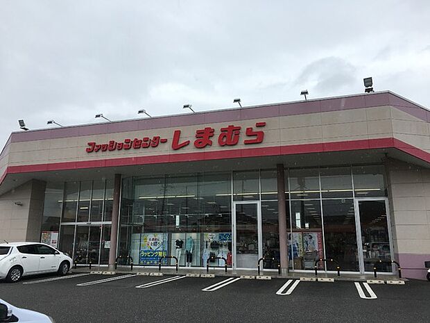 ファッションセンターしまむら白山店まで759m