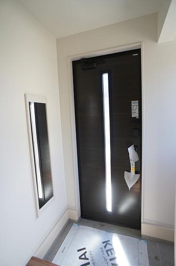 ＴＶモニター付きインターホンが完備。