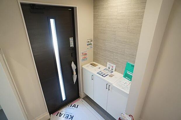 ＴＶモニター付きインターホンが完備。