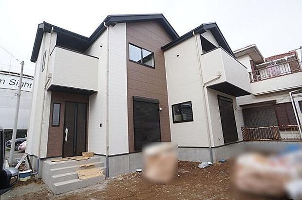 LDK前に南庭が有ります。