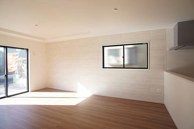 開放感のある明るいリビング。