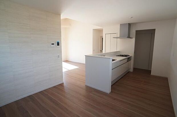 ダイニングスペースから撮影。