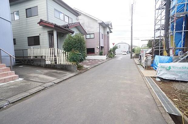 4,5m公道に接道。