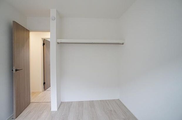 お部屋の一部になる収納。