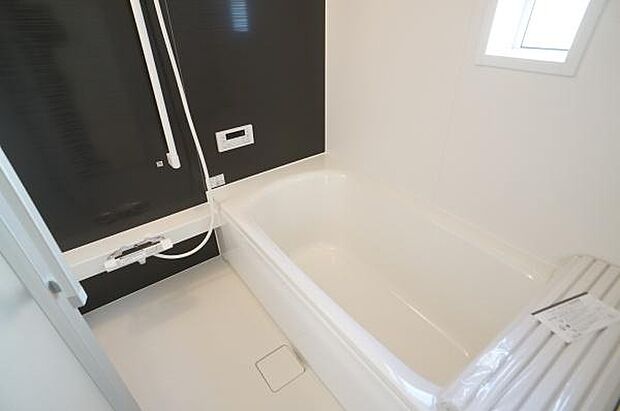 一日の疲れを癒す浴室。