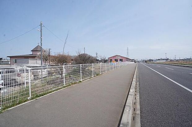 プルミっこ保育園まで2307m