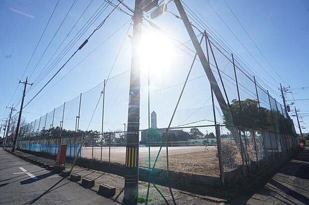 森の里テニスコートまで350m