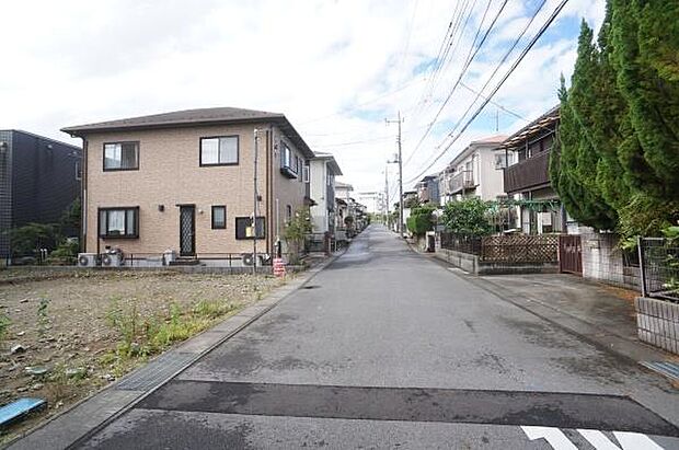 北東側6ｍ公道に接道。