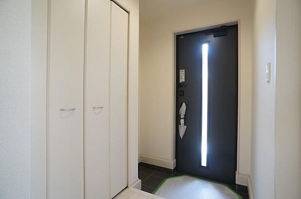 TVモニター付きインターホン完備。