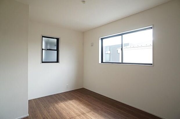 美しいフローリング。