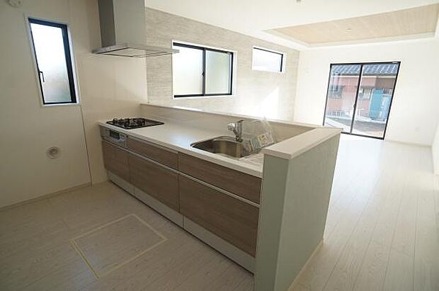 ご家族の顔を見ながら調理を。