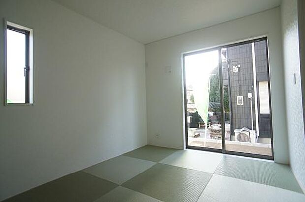 洋の中の和空間でホッと一息。