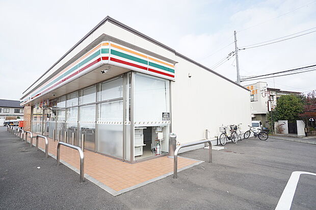 セブンイレブン常総森下町店まで507m