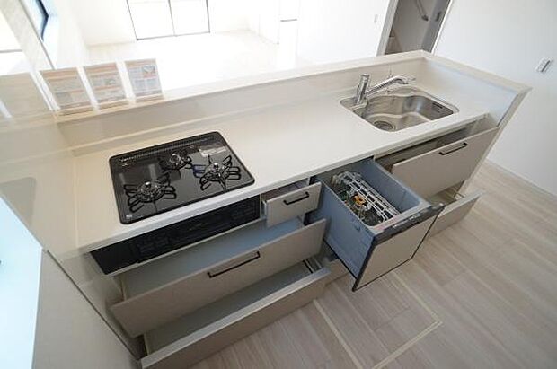 毎日にうれしい食器洗浄機。