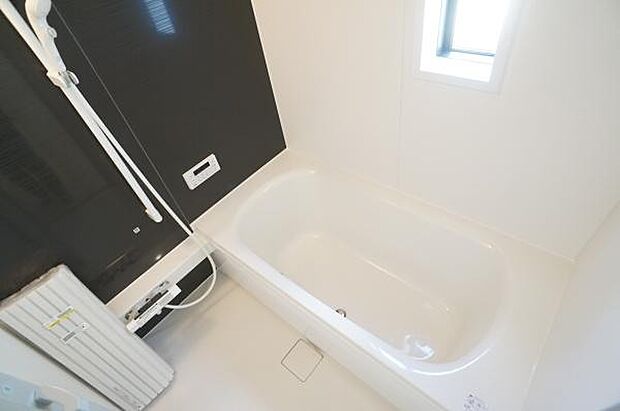一坪タイプのユニットバス。