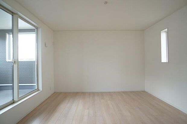 風通しの良い南北の窓。